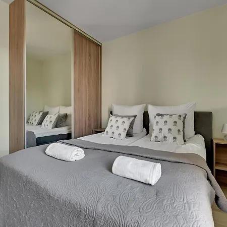 Apartment Grand - Okrzei