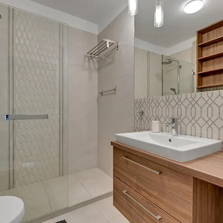 Grand - Okrzei * سوبوت